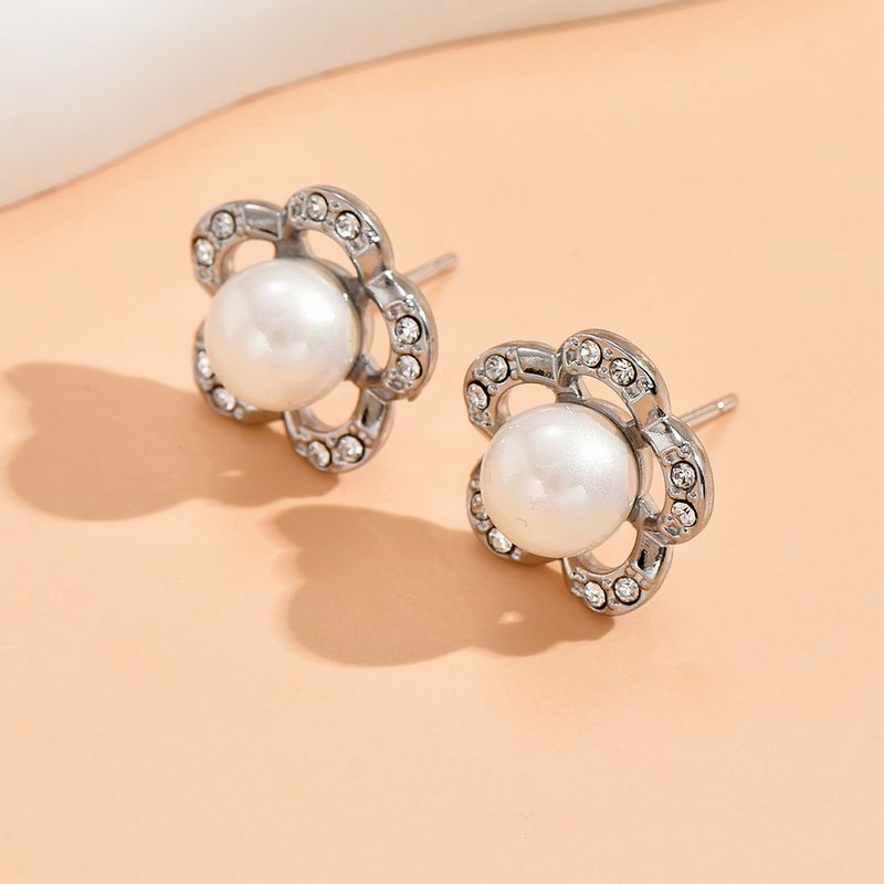 Moda Flor Acero Inoxidable Embutido Perlas Artificiales Diamantes De Imitación Pendientes 1 Par