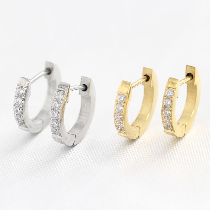 Simple Style Round Titanium Steel Artificial Rhinestones Earrings 1 Pair