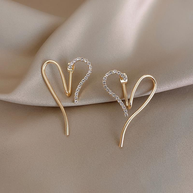 Sweet Heart Shape Alloy Inlay Rhinestones Women's Earrings 1 Pair