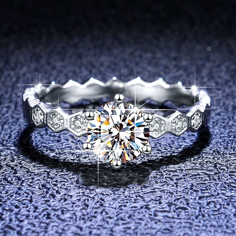 Estilo Simple Corona Plata Esterlina Embutido Moissanita Circón Anillos