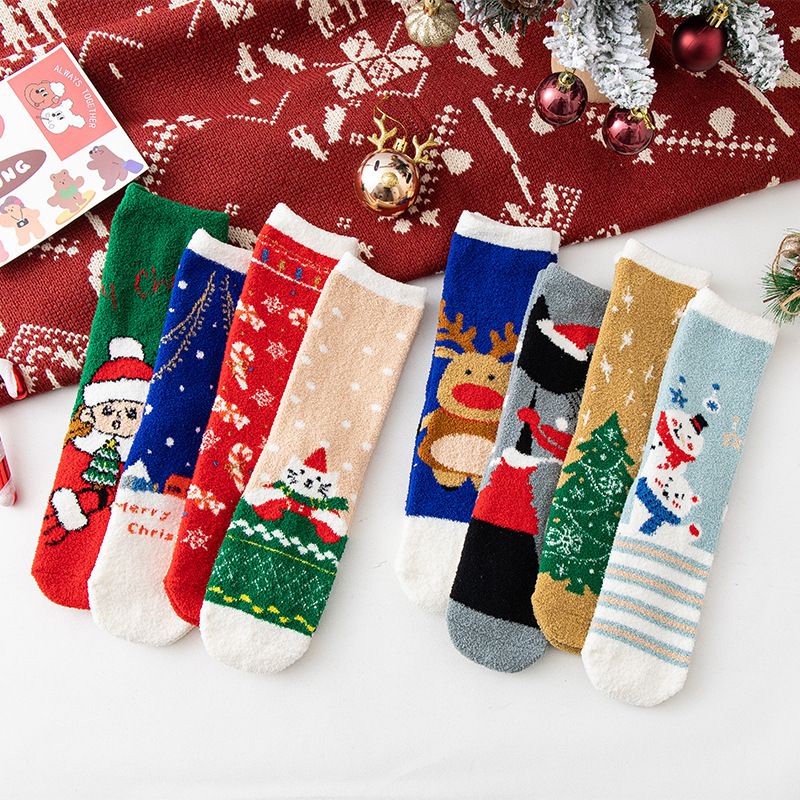 Women's Fashion Christmas Tree Santa Claus Coral Fleece Crew Socks 1 Set