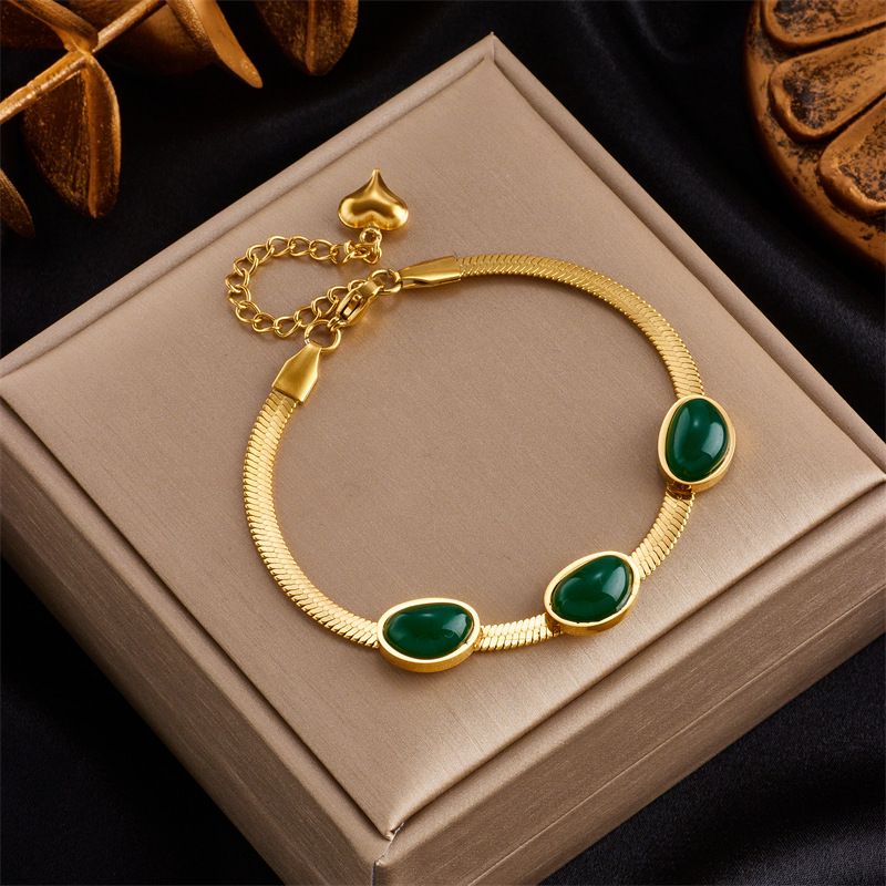 Vintage Style Round 304 Stainless Steel 18K Gold Plated Stone Bracelets In Bulk