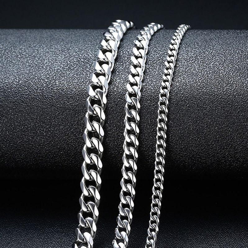 Fashion Solid Color Titanium Steel Stoving Varnish Unisex Necklace 1 Piece