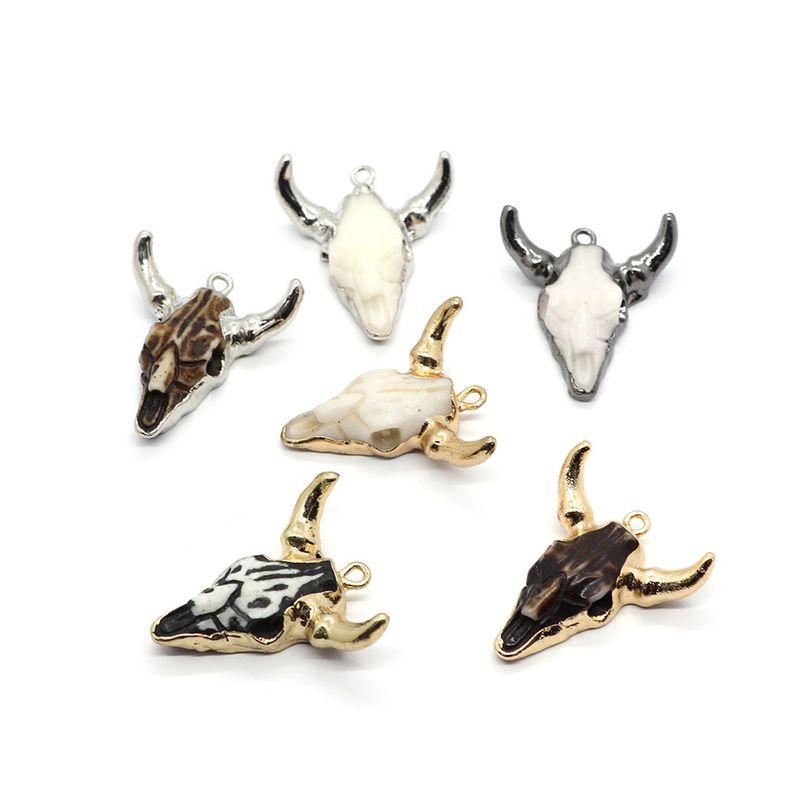 1 Piece Resin Cattle