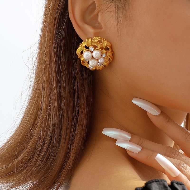 Classique Géométrique Alliage Placage Perles Artificielles Strass Femmes Boucles D'oreilles 1 Paire