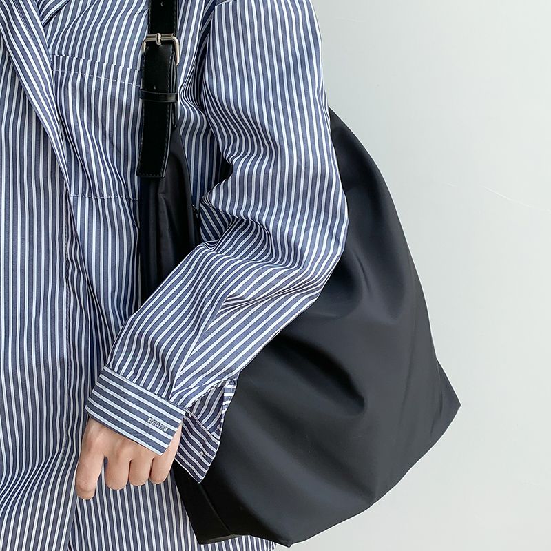 Women's All Seasons Nylon Solid Color Basic Square Zipper Tote Bag