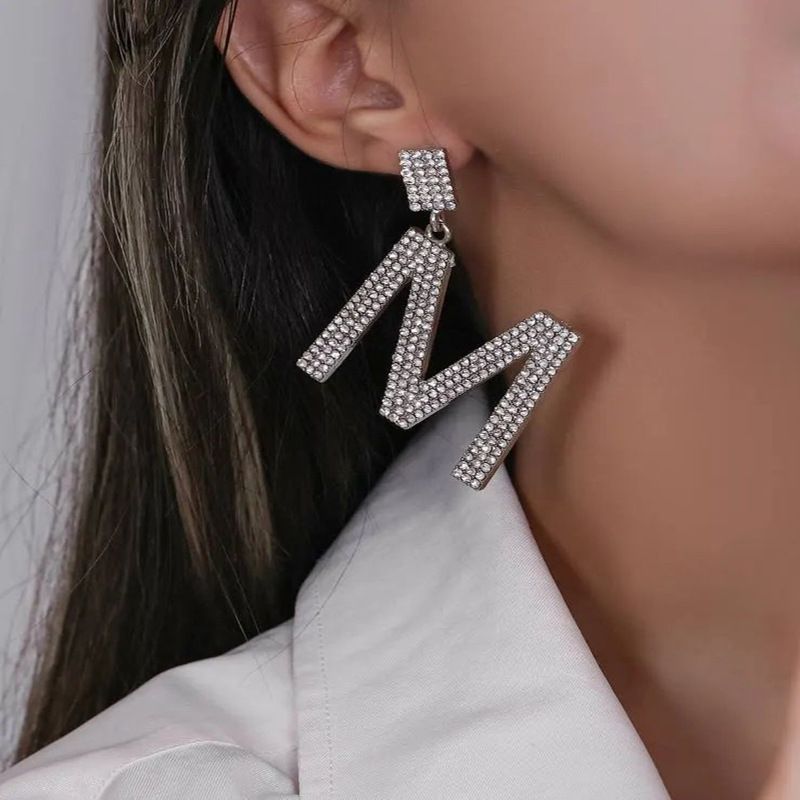 Fashion Letter Alloy Inlay Rhinestones Women's Drop Earrings 1 Pair