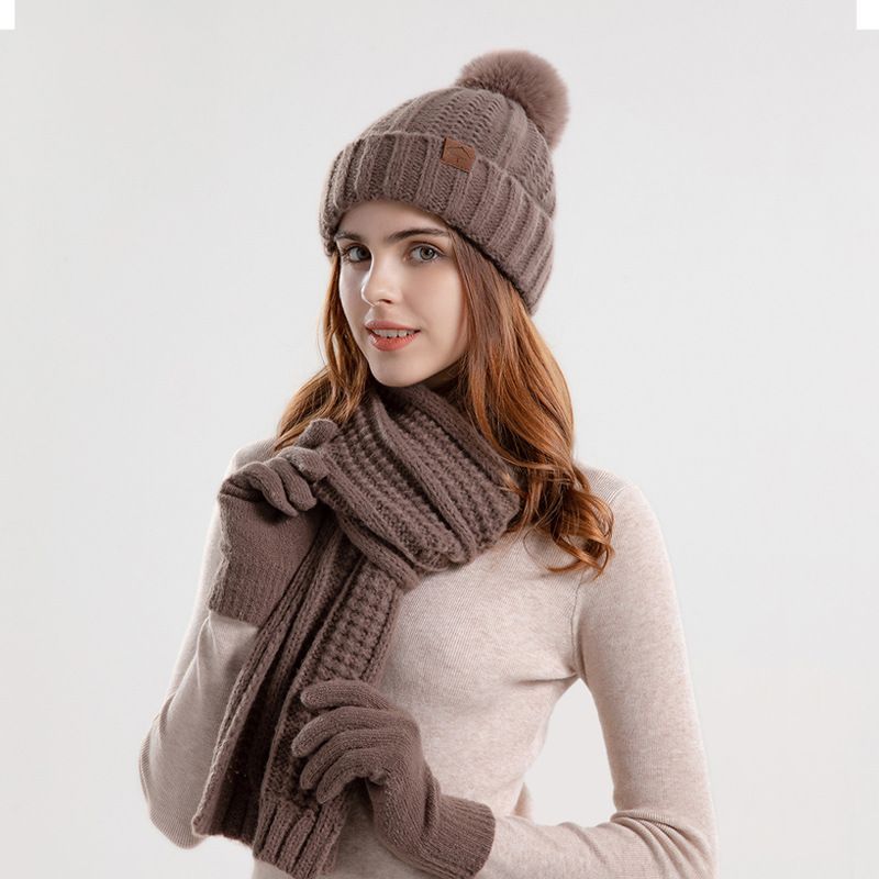 Women's Fashion Solid Color Pom Poms Eaveless Wool Cap