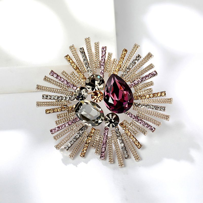 Luxurious Flower Alloy Plating Artificial Diamond Women's Brooches