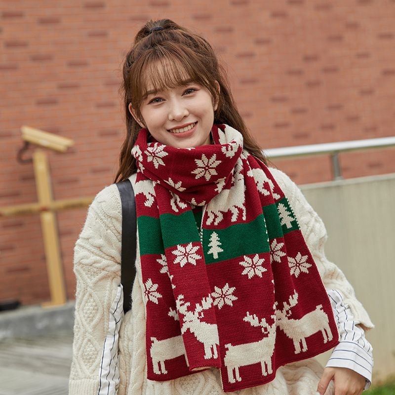 Women's Sweet Deer Knit Embroidery Winter Scarves