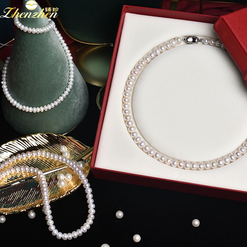 Chinoiserie Round Pearl Beaded Necklace 1 Set