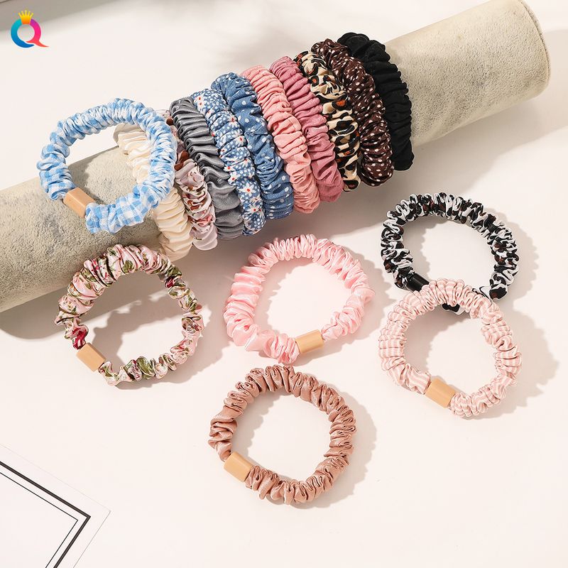 Simple Style Color Block Solid Color Cloth Rubber Band Pleated Hair Tie 1 Piece