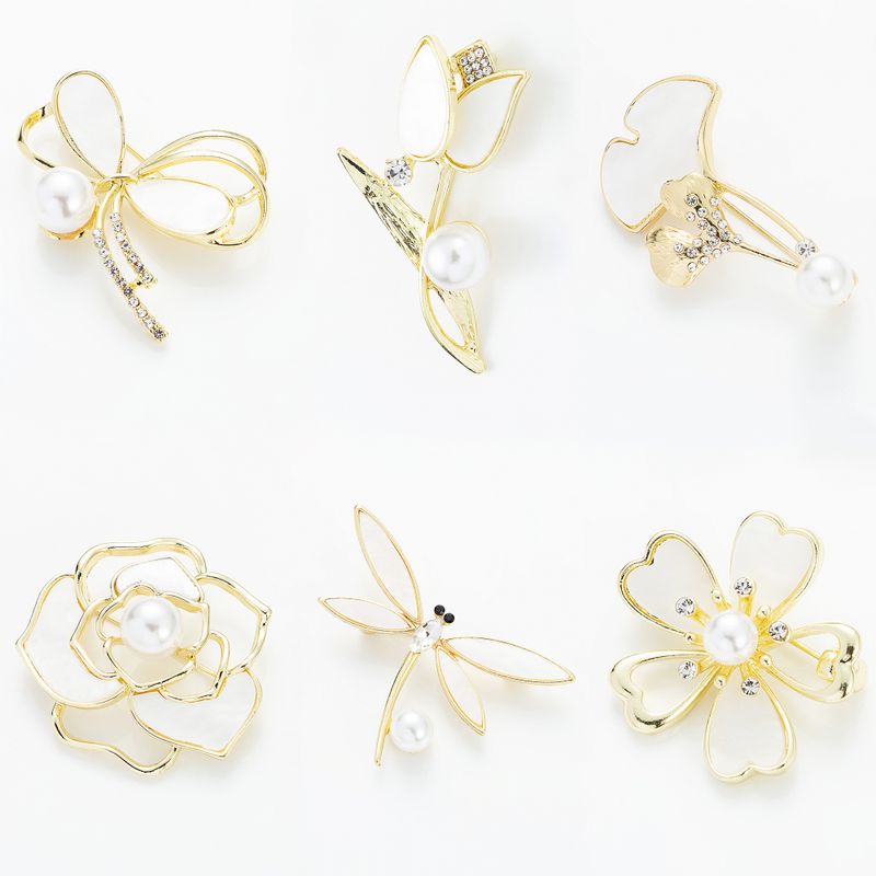 Elegant Blume Libelle Legierung Überzug Künstliche Perlen Zirkon Frau Broschen