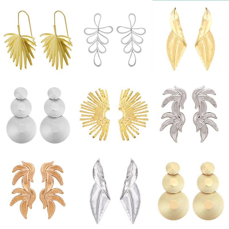 1 Pair Retro Leaf Round Irregular Alloy Earrings