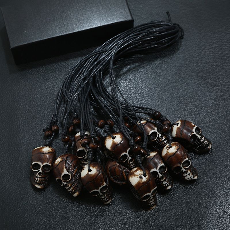 Ethnic Style Skull Wood Resin Wax Line Men's Necklace