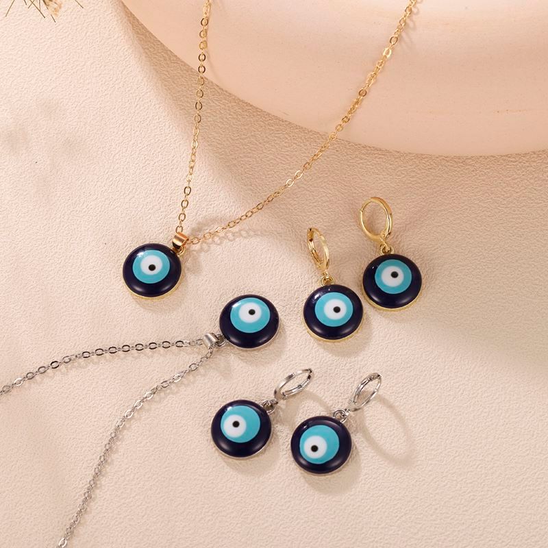 Retro Devil's Eye Alloy Women's Earrings Necklace 1 Set