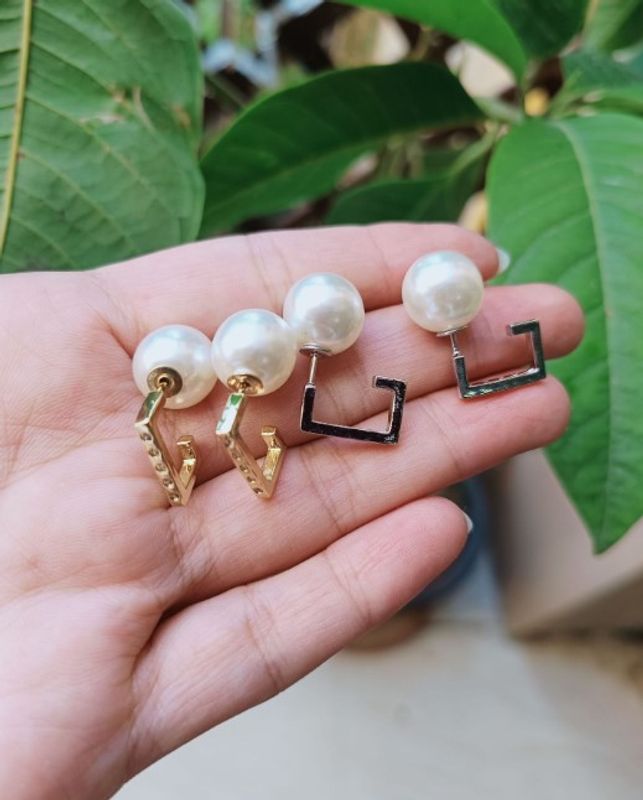 Simple Style Geometric Copper Plating Artificial Pearls Zircon Earrings 1 Pair