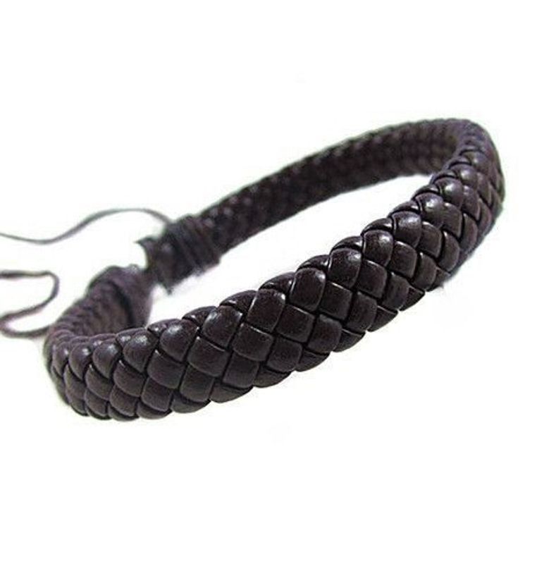 Retro Solid Color Pu Leather Knitting Unisex Bracelets 1 Piece