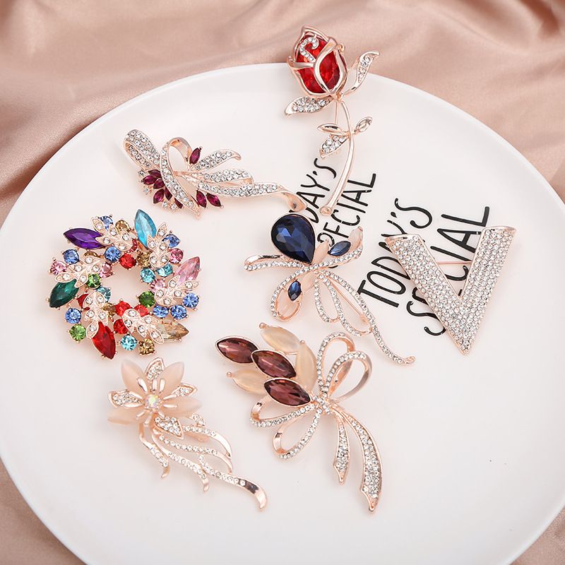 Fashion Animal Flower Notes Alloy Plating Inlay Rhinestones Opal Women's Brooches