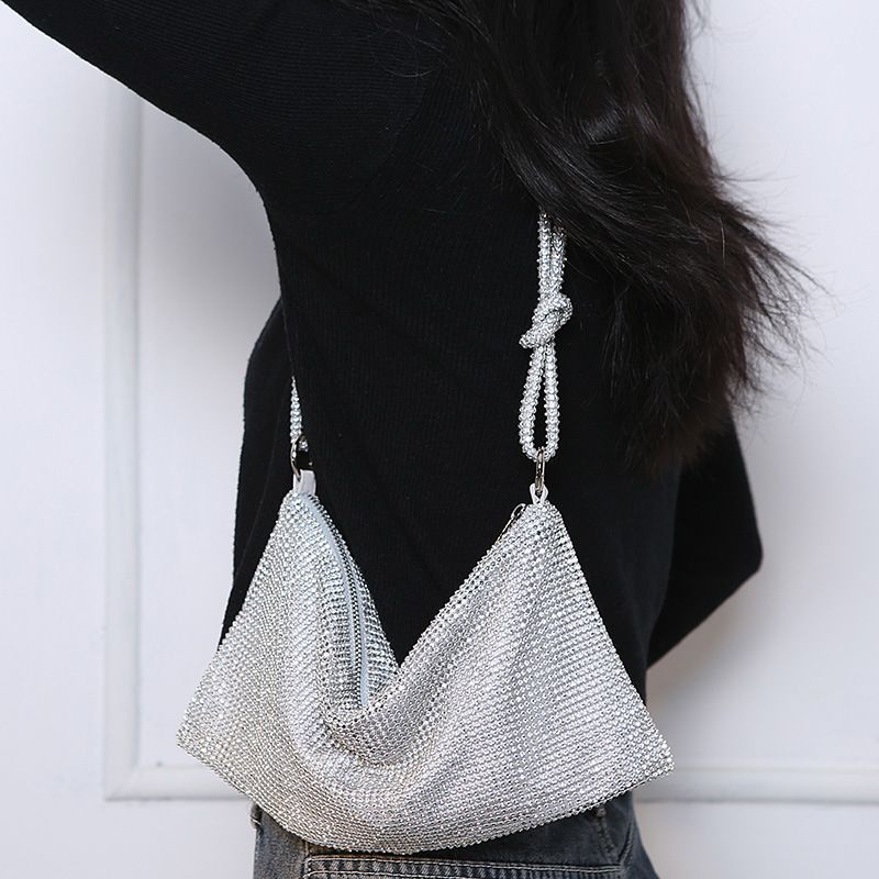 Women's Medium All Seasons Satin Solid Color Streetwear Rhinestone Dumpling Shape Zipper Evening Bag Underarm Bag