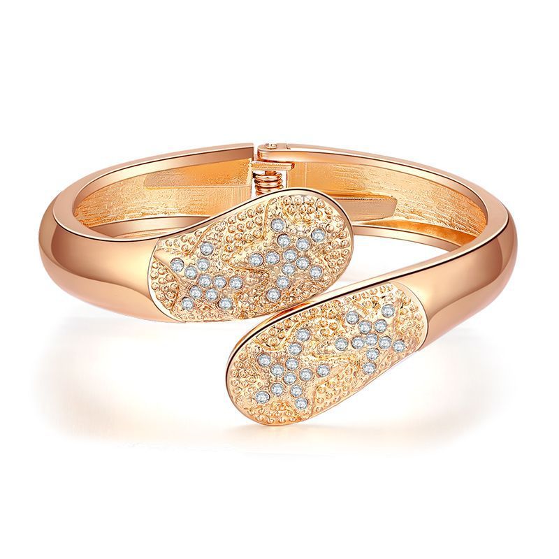 Niche Diamond-studded Five-pointed Star Double-headed Symmetrical Kc Gold-plated Bracelet