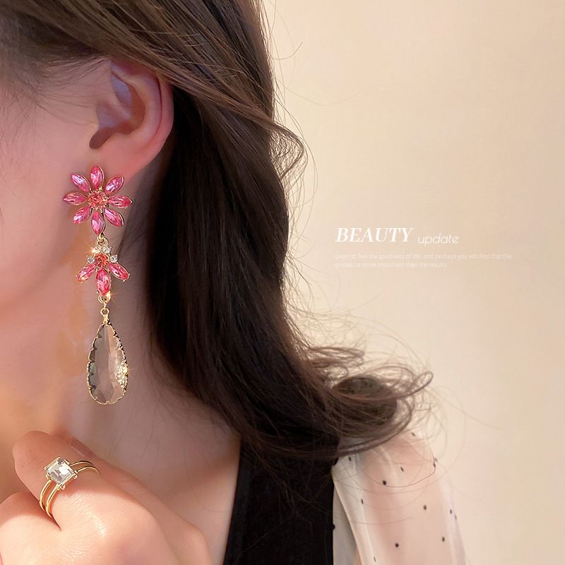 Fashion Inlaid Rhinestone Flower Long Tassel Earrings Wholesale