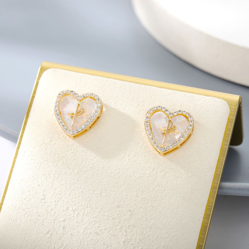 Korean Fashion Simple Heart-shaped Inlaid Zircon Copper Earrings