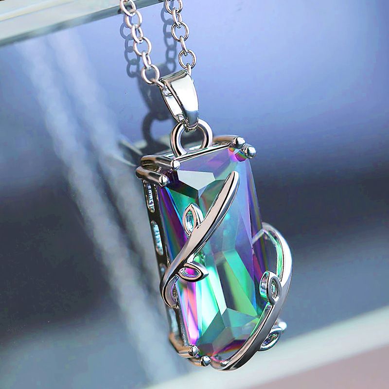Fashion Colorful Zirconium Copper Necklace Topaz Leaf Necklace