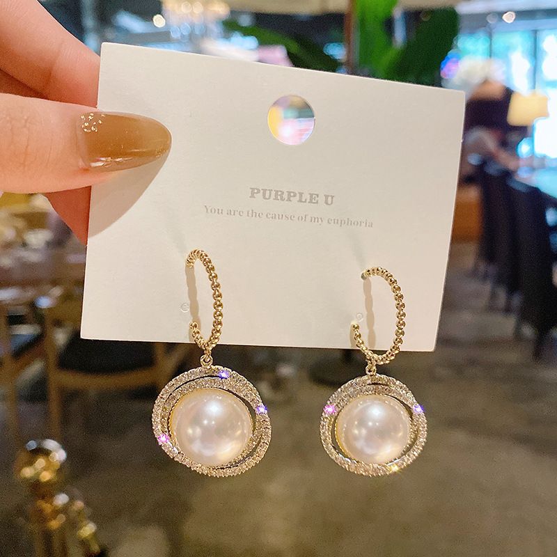 Boucles D'oreilles En Perles Incrustées De Cuivre De Cercle De Diamants De Mode De Style Coréen En Gros