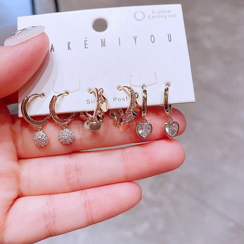 Yakemiyou Señora Corazón Metal Circón Con Incrustaciones Circón Pendientes