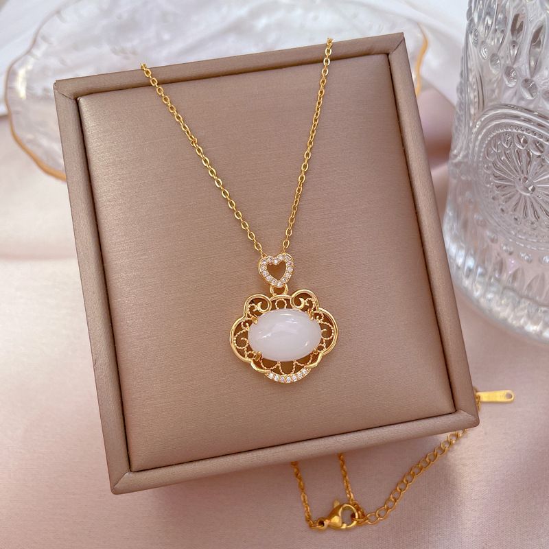 Fashion Titanium Steel Hollow Heart Jade Lock Full Diamonds Micro-encrusted Diamond Necklace