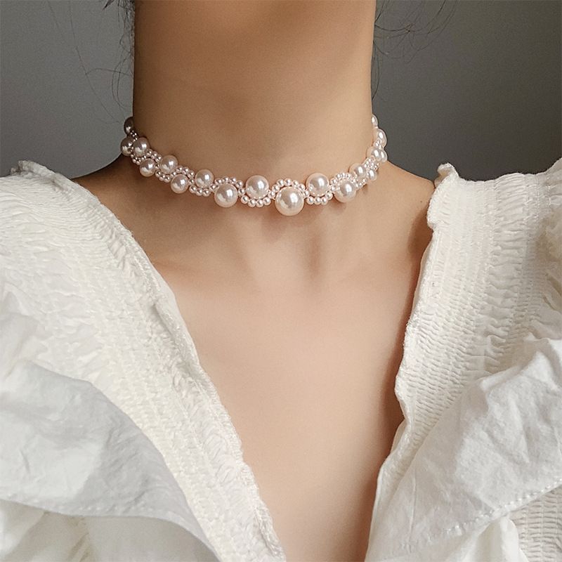 Mujeres Collar