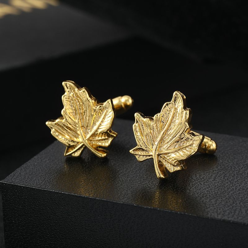 Nouvelle Feuille Hommes Boutons De Manchette Simple Feuille D'érable En Métal Boutons Accessoires De Vêtements