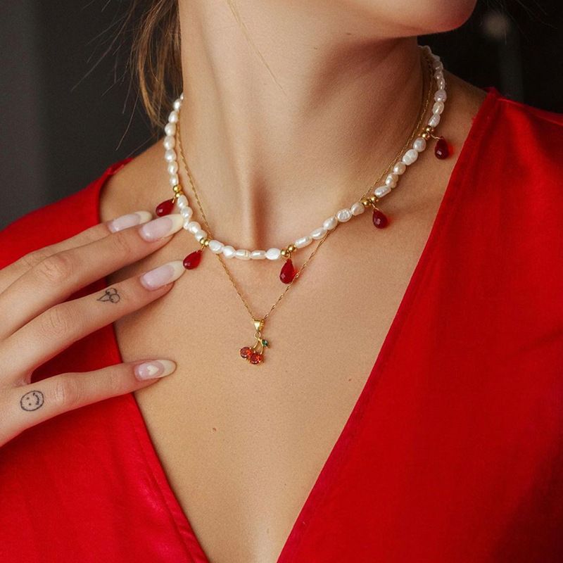 Retro Double-layer Imitation Pearl Braided Simple Water Drop Cherry Pendant Necklace