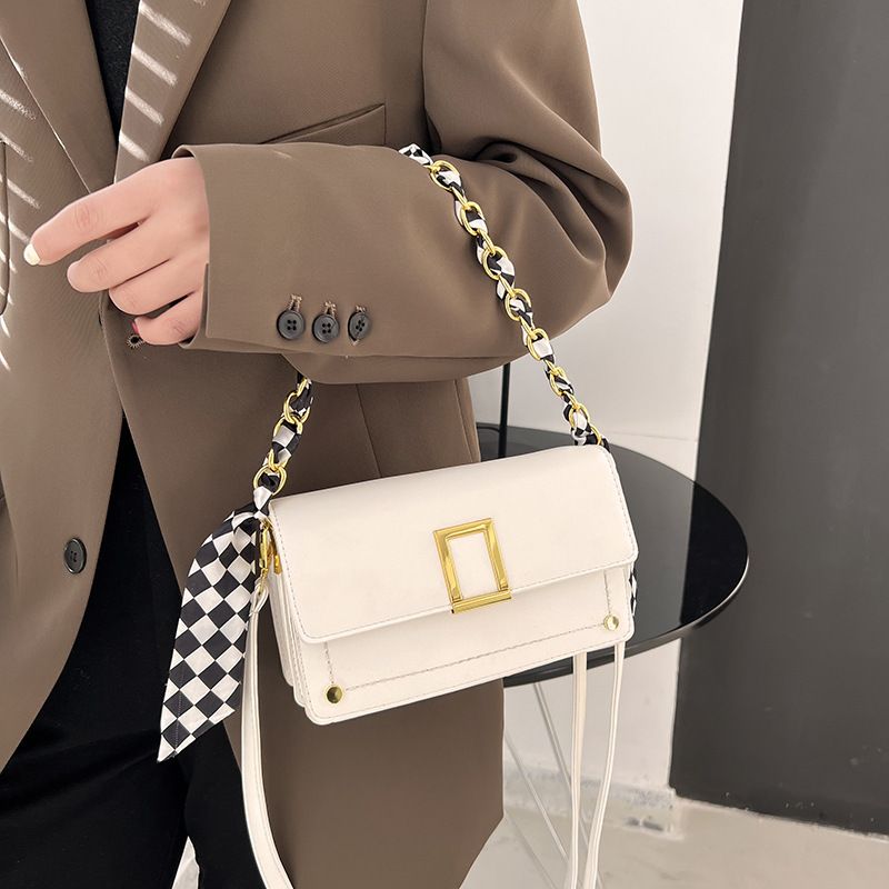 Women's New Trendy Braided Chain One-shoulder Messenger Bag 13*21*8cm