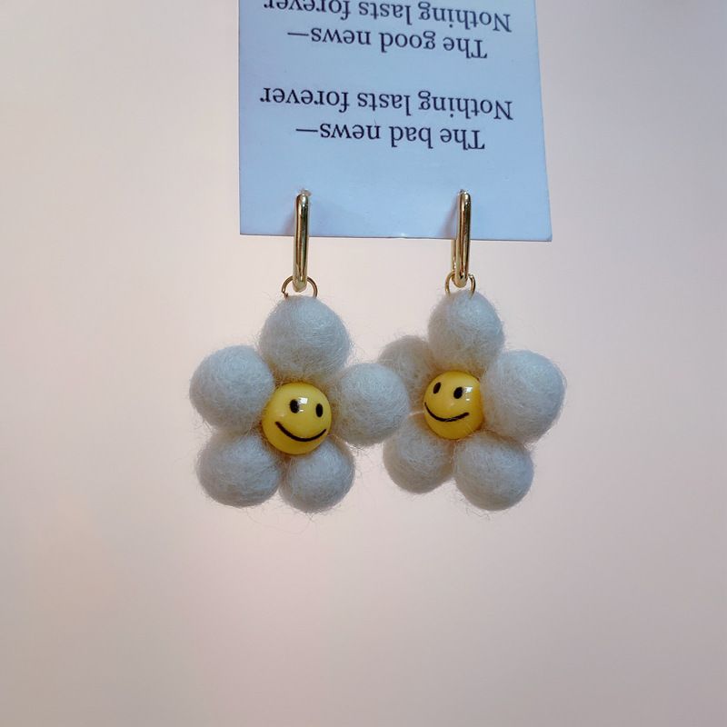 Retro Plush Smiley Flower Earrings