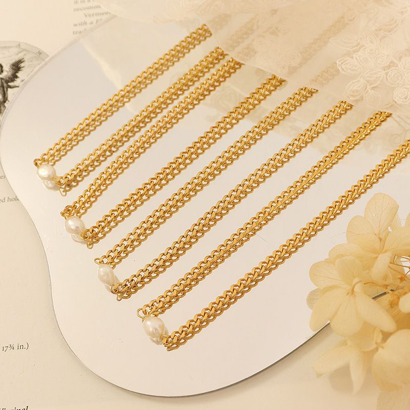 Collar De Oro De 18k De Acero De Titanio Con Incrustaciones De Perlas De Moda Al Por Mayor