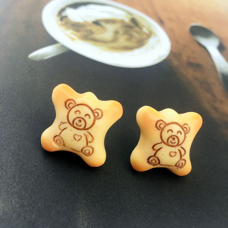 Creative Bear Biscuit Earrings Cute Bear Resin Drop Earrings