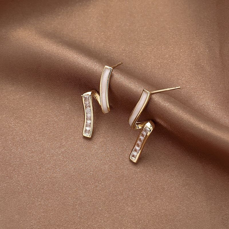 Simple Oil Drop Metal Zircon Geometric Twist Fashion Alloy Earrings Female