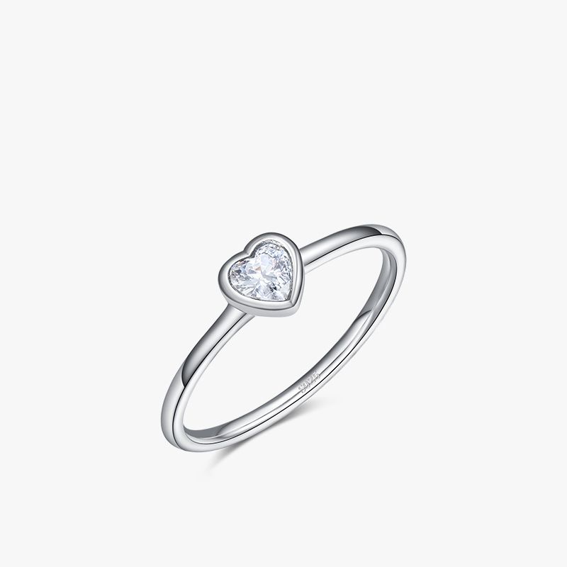 Fashion Simple S925 Silver Diamond Heart Fine Ring