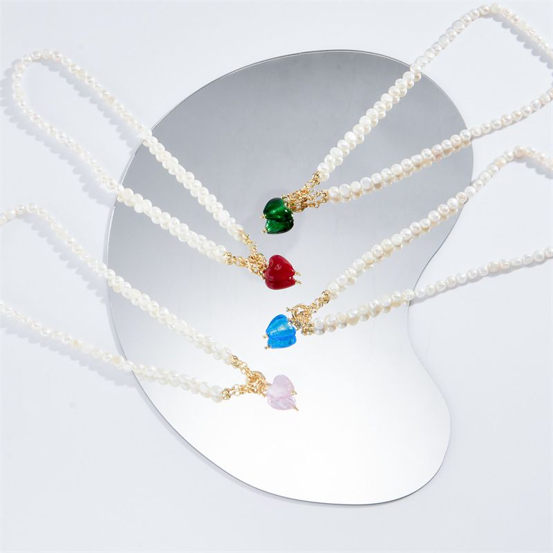 Fashion Heart-shaped Natural Freshwater Pearl Copper Necklace