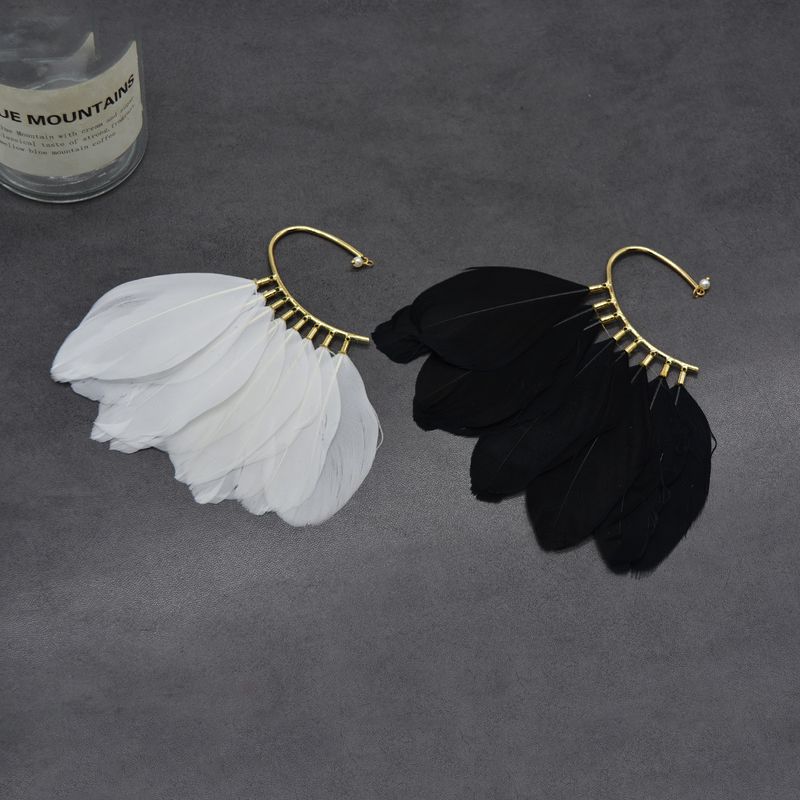 Fashion Creative Feather Earrings Simple Alloy Ear Clip