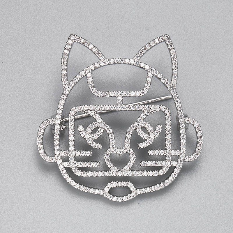 Classic Cartoon Cute Cat Copper Inlaid Zircon Brooch