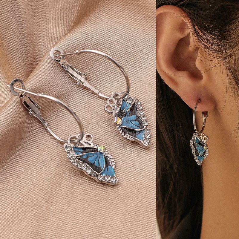 Retro Oil Drop Butterfly Shaped Inlaid Zircon Alloy Ear Buckle