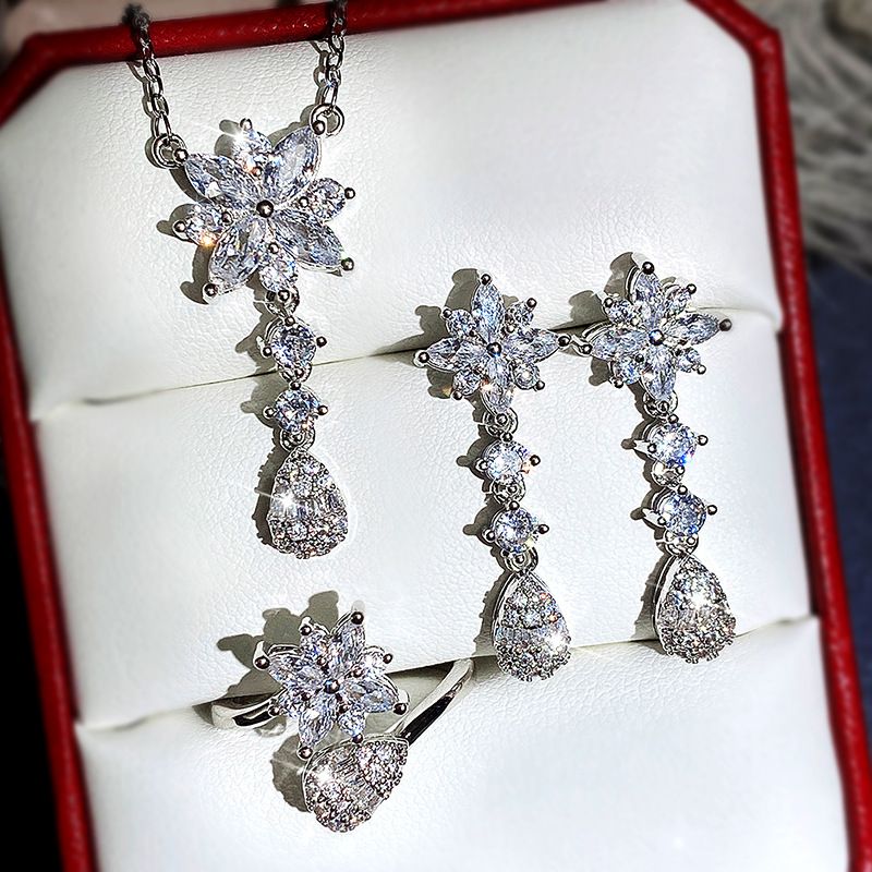 Bijoux De Mariée Collier Trois Pièces Fleur Goutte D&#39;eau Zircon Bijoux Ensemble De Cuivre