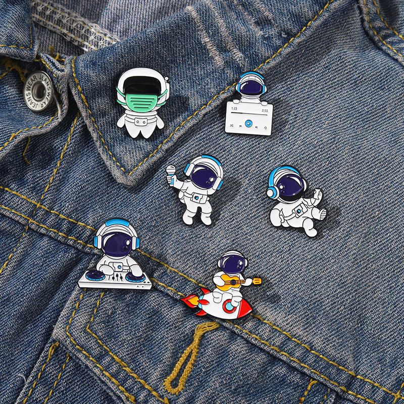 New Astronaut Dj Music Combination Pin Clothes Accessories Brooch
