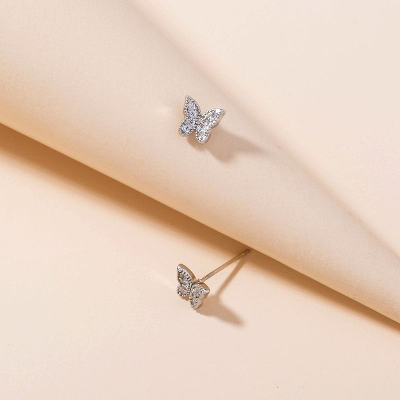 Boucles D&#39;oreilles Simples En Forme D&#39;animal En Forme De Petit Papillon En Zircon Micro-incrusté Rétro Simples