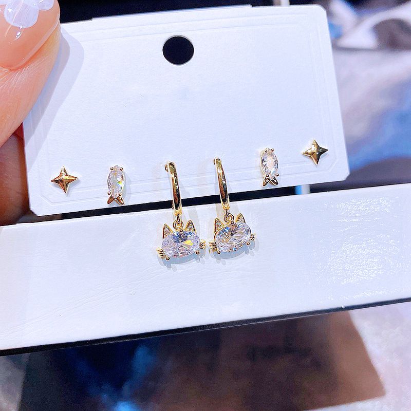 Yakemiyou Sweet Zircon Cute Little Fish Cat Copper Earrings Set