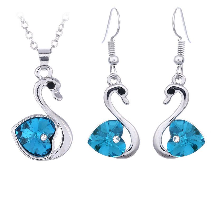 Fashion Jewelry Wholesale Swan Crystal Earrings Necklace Set