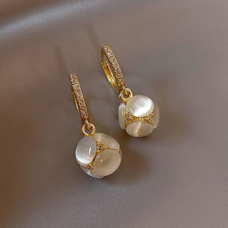 Boucles D&#39;oreilles Simples En Opale Boucles D&#39;oreille En Cuivre Zircon Femelle En Gros